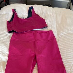 Fabletics hot pink reversible Sports Bra and Leggings Set